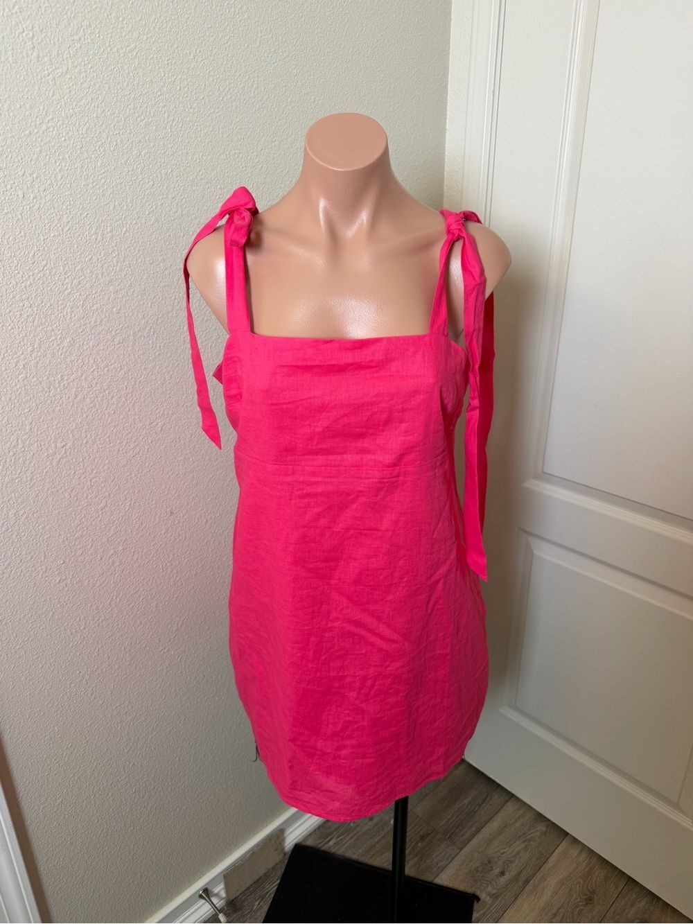 Express Bright Hot Pink Tie-Shoulder Linen Mini Dress Sz M